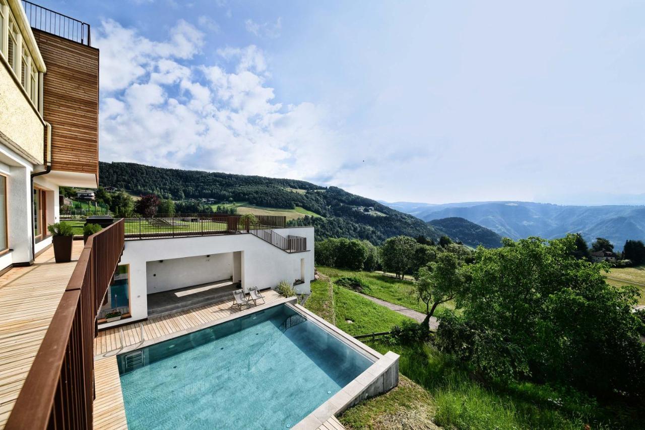 Hotel & Gasthof Zum Hirschen San Genesio Atesino Buitenkant foto